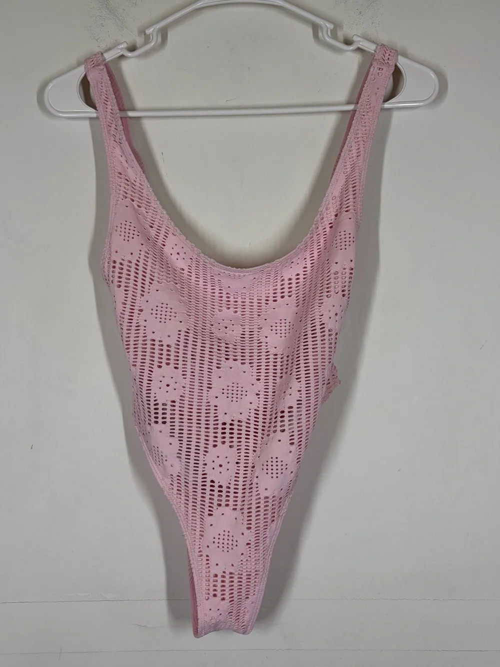 NWOT Frankie’s Bikinis X Pamela Anderson Pamela One Piece Swimsuit Size Medium